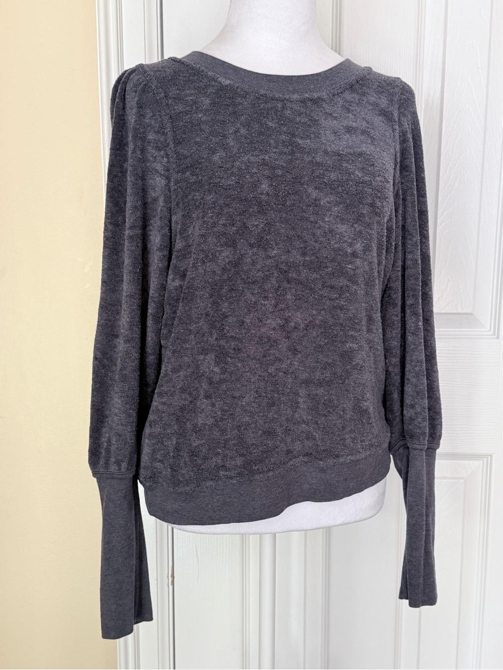 Apiece Apart Terrycloth Knit Pullover Sweater Gray Long Sleeve Size Small USA